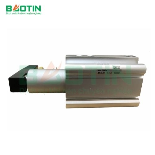 bep-au-4-hong-co-lo-nuong-inoksan-ino-7kg23s